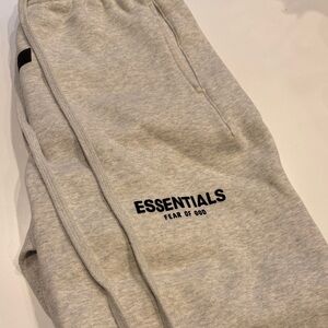 ESSENTIALS Fear of God Grey Sweatpants — XXSmall. New
